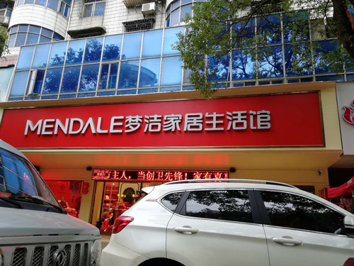 ���(y��ng)��(m��ng)���T�^��֬��