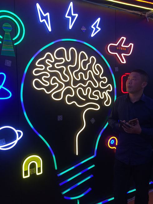 �l(f��)����